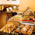 Patriot Boutique Hotel