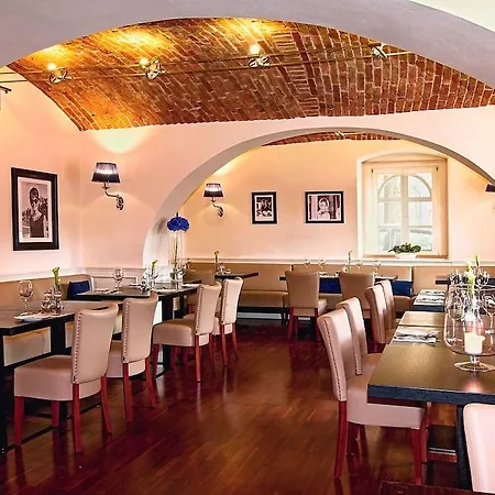 Gourmet Patriot Hotel 4*