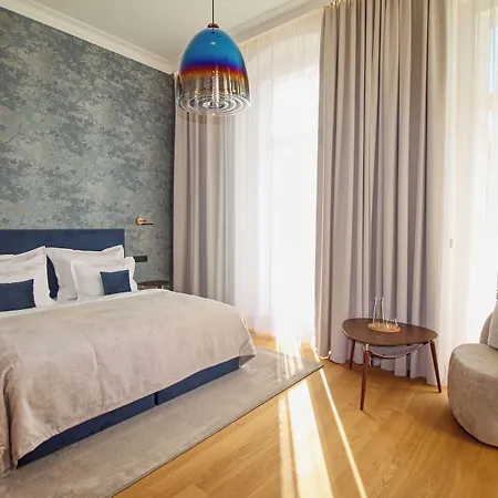 Otel Patriot Boutique 4*